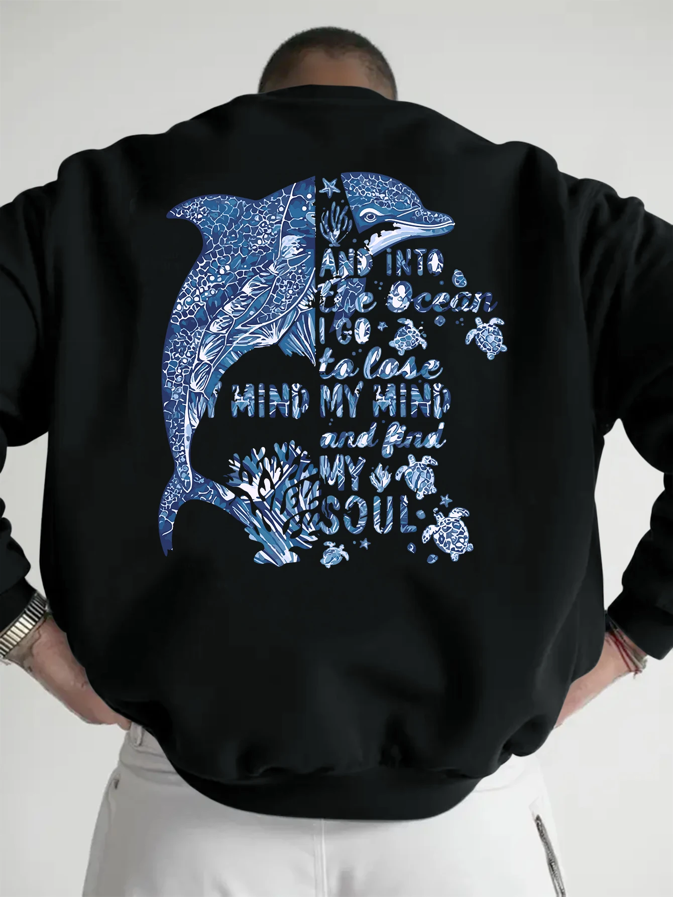 Men Crewneck Sweatshirt Ocean Dolphin Turtle Back Print Pullover Vintage Letter Graphic Casual Long Sleeve Streetwear Top