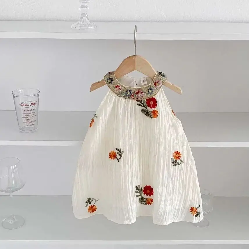 

Элегантное платье для девочек, бежевое шифоновое платье с цветочной вышивкой для маленьких девочек, одежда для дня рождения