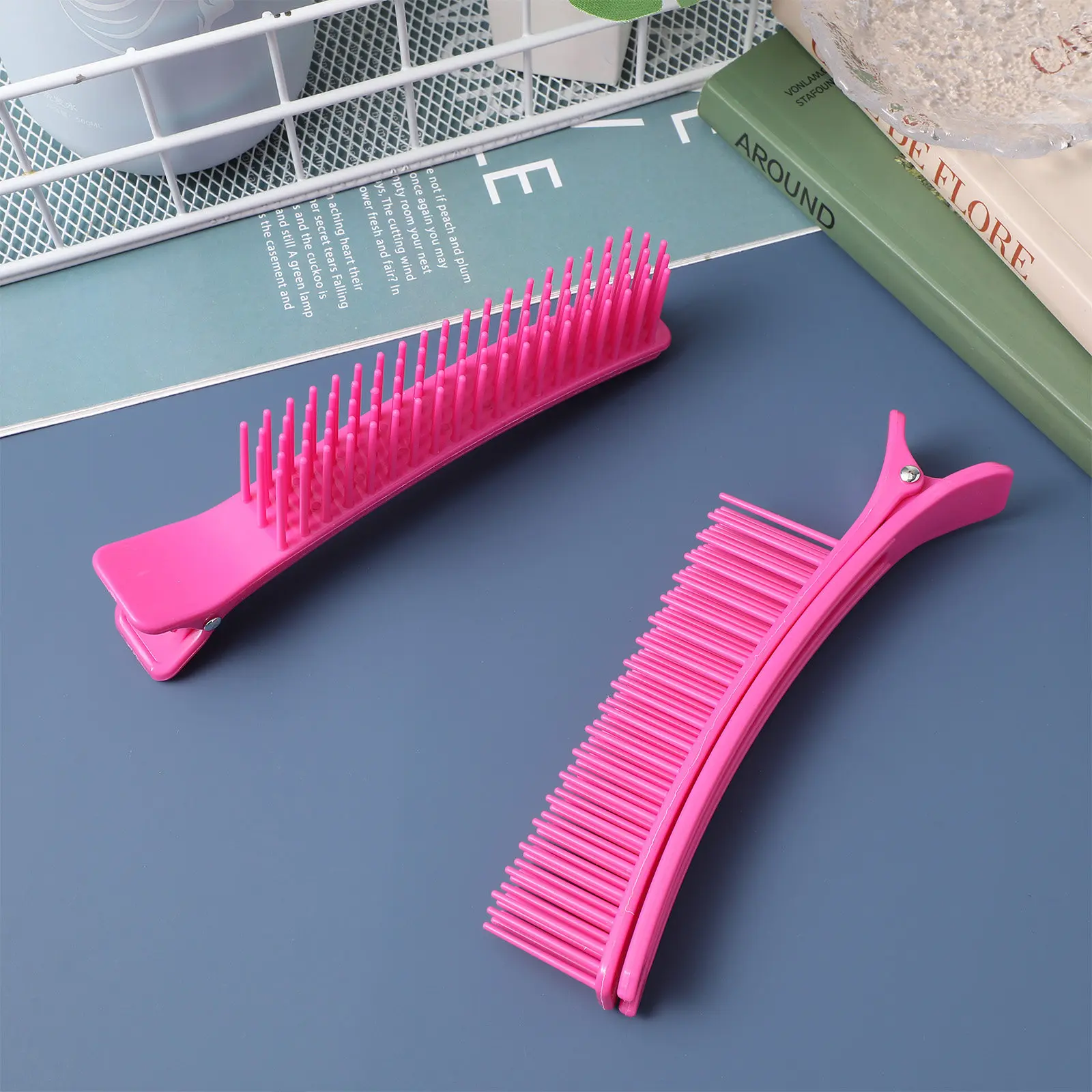 2Pcs Salon Hair Clips Sectioning Hairdressing Clip Multi Purpose Comb Design for Hair Styling Dyeing Cutting Travel Home Use