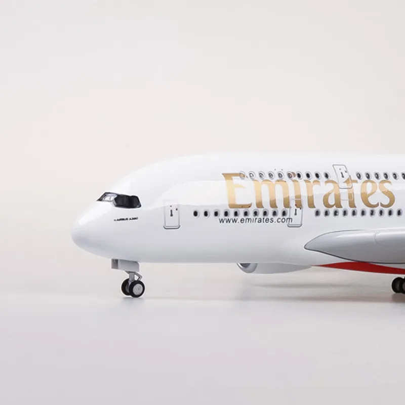 45CM 1/160 Scale Diecast Model A380/B777 Emirates Airways Boeing 777 Resin Airplane With Light Toys Airline Collection Gifts Fan