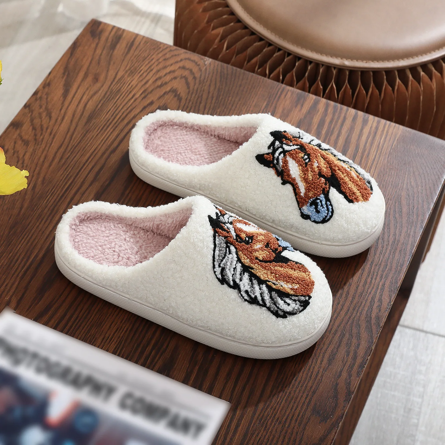 Winter Men's Women's Slippers Warm Plush Comfortable Couple Floor Home Shoes Soft Horse's Head Plush Non-slip Indoor Slippers