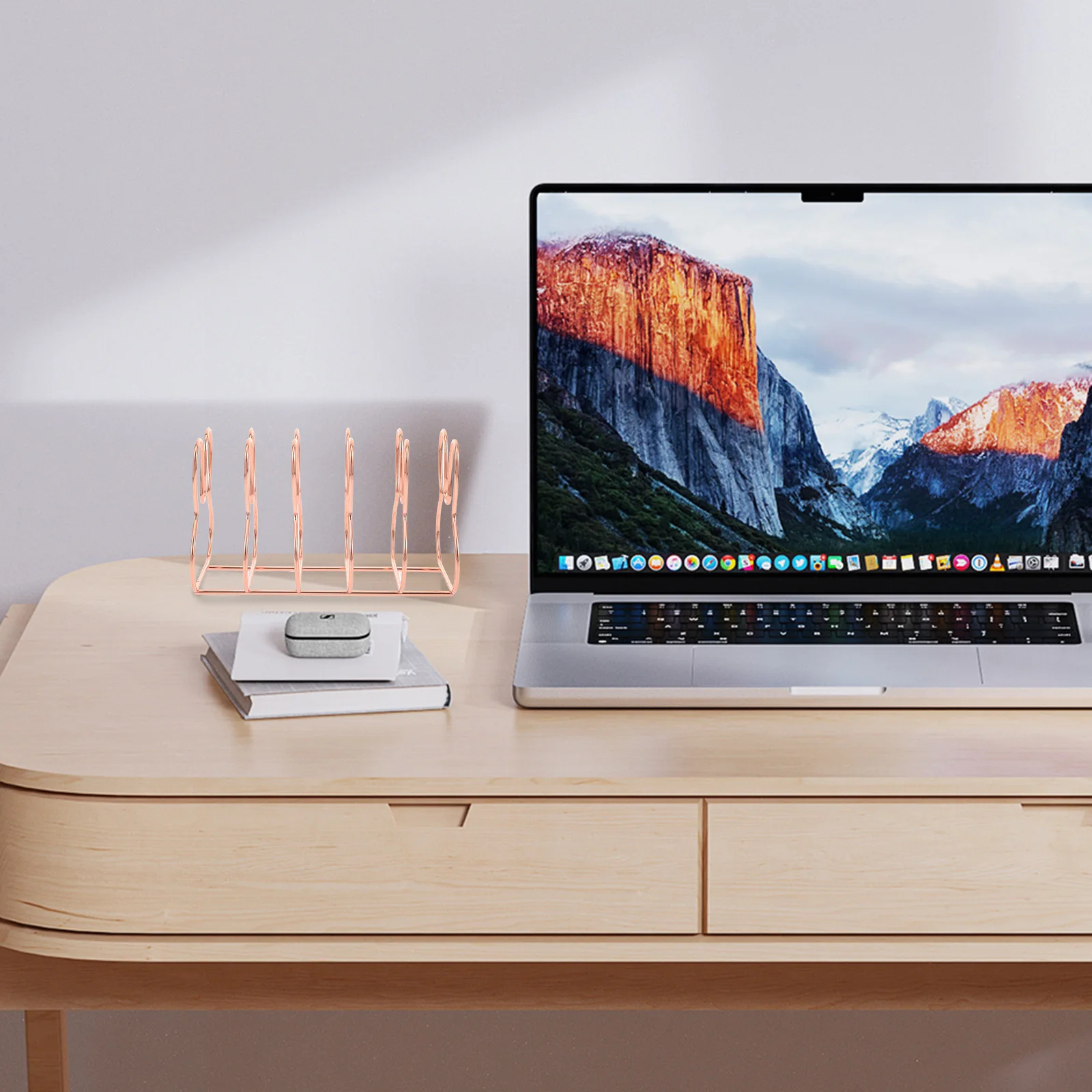 

Iron Bookends Desktop Book Holder Decorative Book Stand Multi-Function File Organizer for Home Office Study Room