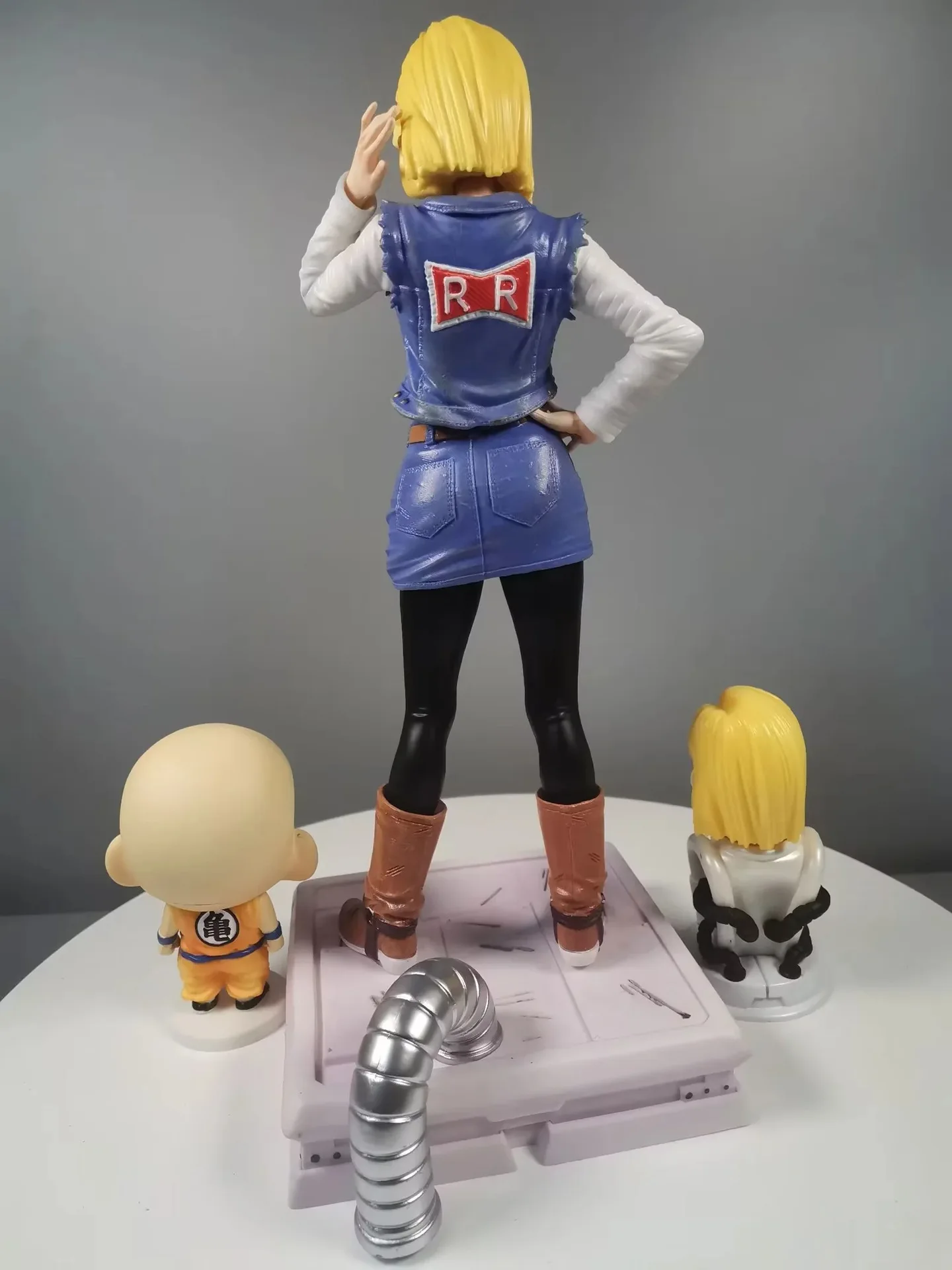 Anime dragon ball z super saiyan android 18 lazuli & krillin pvc figura de ação jogo estátua modelo colecionável brinquedos boneca presentes