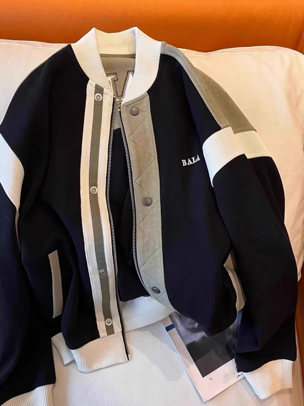 Retro Sli Color Blo Pilot Jaet Luźna kurtka wierzchnia na jesień i zimę, modny trend, uniwersalna, pasująca do różnych stylów, damska i męska.