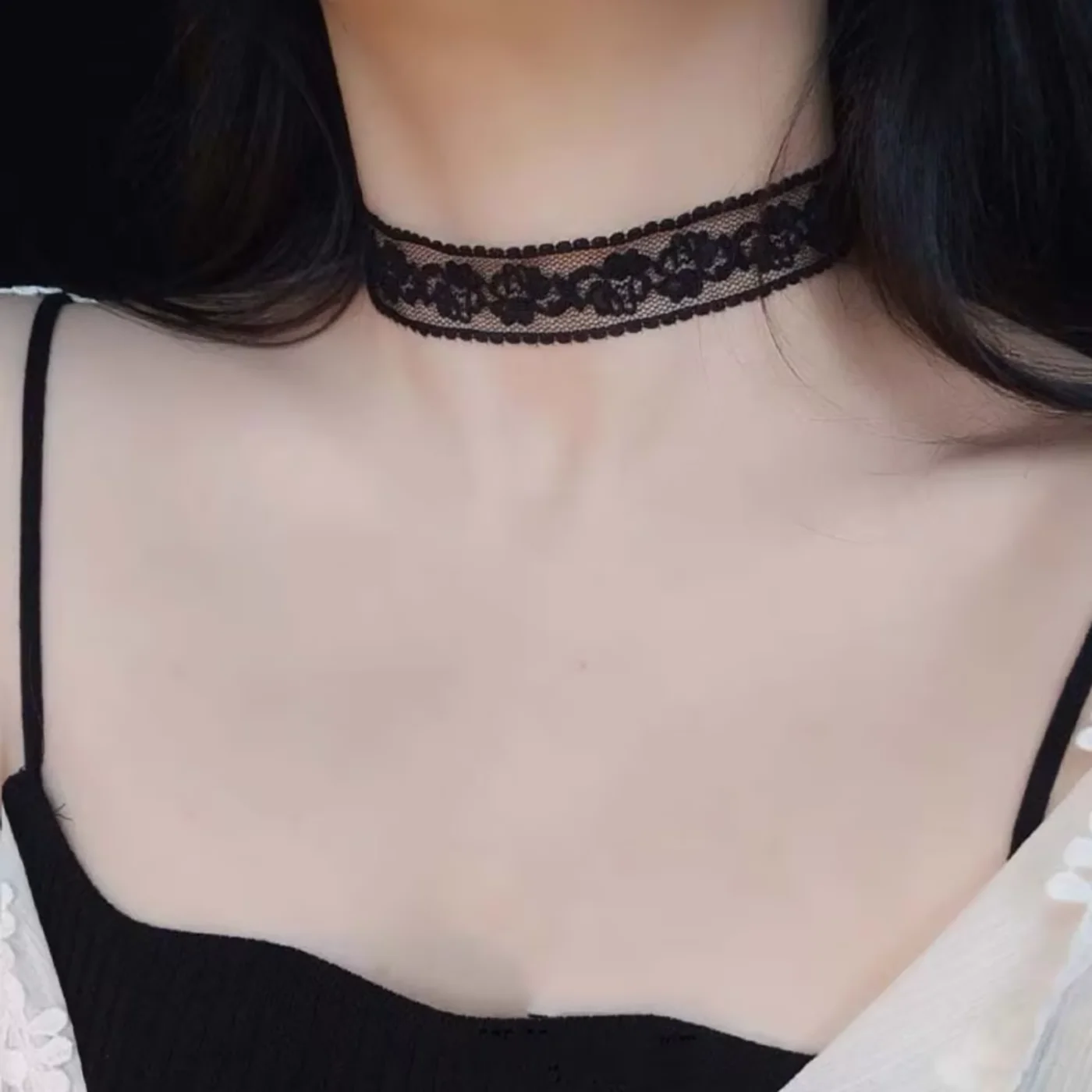 1 Piece of Fashionable, Simple and Versatile Black and White Lace Sexy Choker Necklace for Women, Accessory Decoration