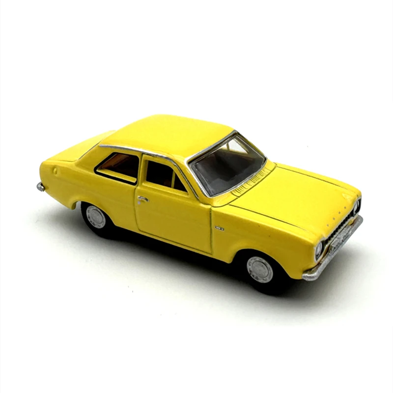 OXFORD 1:76 Scale Diecast Alloy Ford Escort Mk1 Toys Cars Model Classics Nostalgia Adult Souvenir Gift Collection Static Display