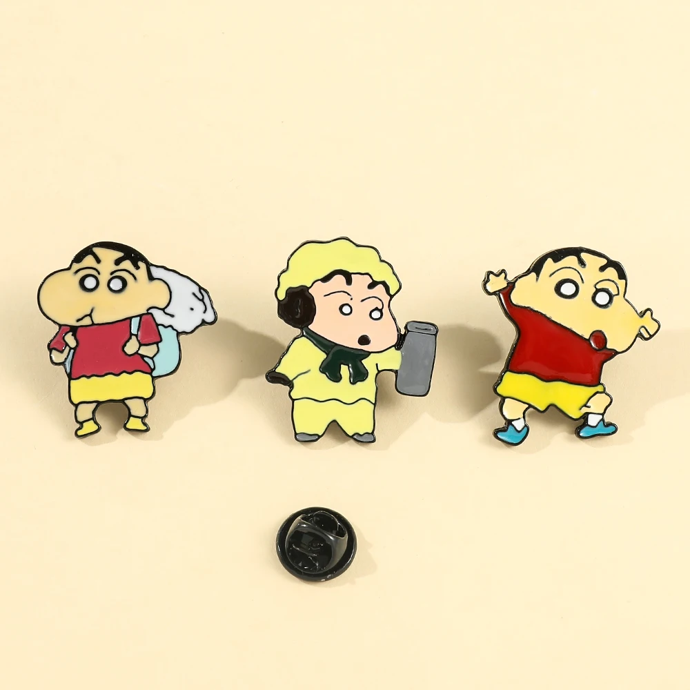 Japan Anime Crayon Shin Chan Revers Pins Rucksack Jeans Emaille Brosche für Frauen Cartoon Abzeichen Mode Schmuck Lustige Kind Geschenke