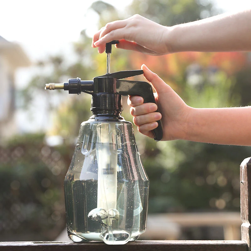 Gardening plant watering spray kettle spray kettle air pressure spray household cleaning special artifact kettle