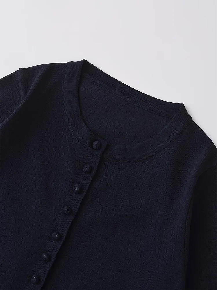 2024, jesienna nowa moda damska, płaski ścieg, francuskie rękawy, długie rękawy, okrągły dekolt, guziki, dzianinowa kurtka