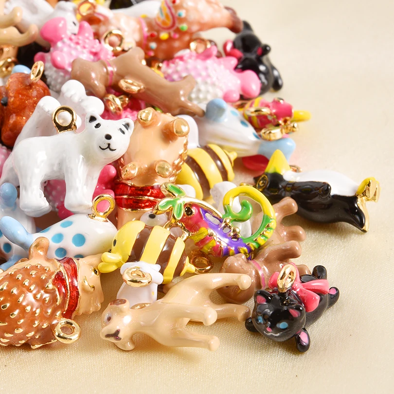 8pcs Cute Animal Charm Pendant Bear/Pufferfish/Flamingo/Duck/Cat/Chameleon/Alpaca/Hedgehog/Dog Alloy Pendant Diy Jewelry Crafts