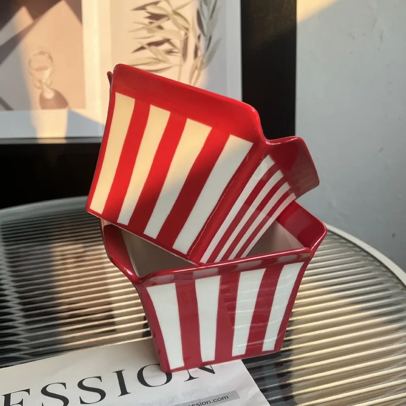 وعاء الوجبات الخفيفة الإبداعية الأحمر مخطط الفشار البطاطس المقلية وجبة خفيفة وعاء الفاكهة المنزلية طبق للسلطة وعاء سيراميك عالي القيمة