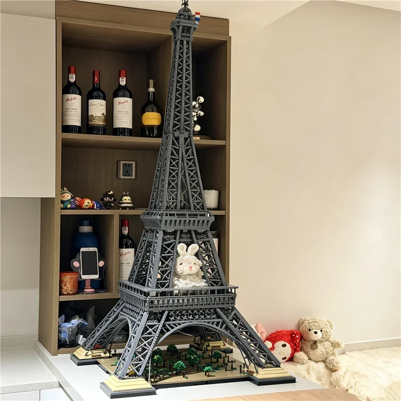 Eiffel Tower Building Blocks Paris Famous Landmark Architecture Model Large Size DIY Assembly Brick Kit For Adult Hobby