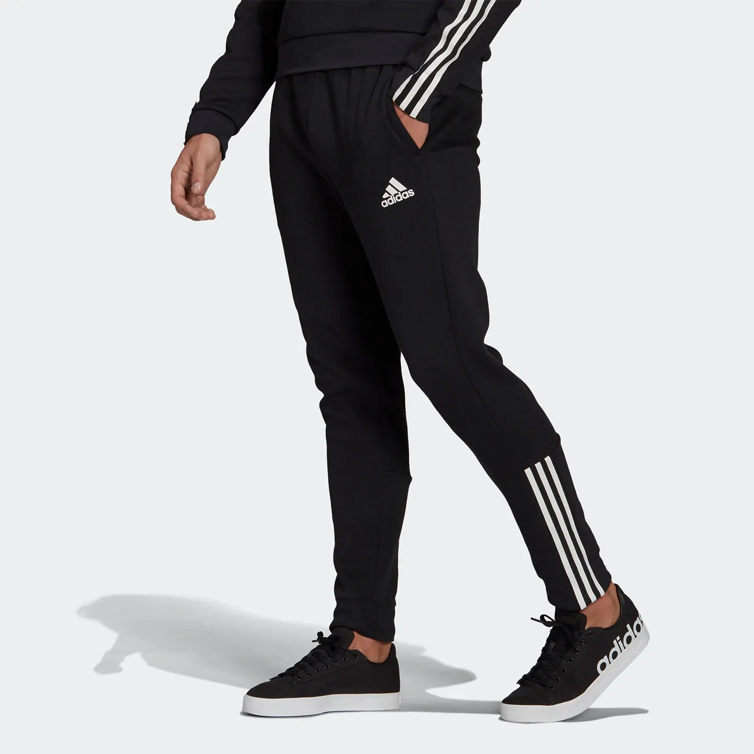 

Adidas genuine Season's New Men's Casual Durable Pants GS1582