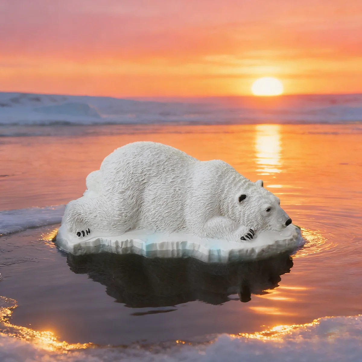 Floating Polar Bear Figurine Resin Bear On Iceberg Ornament for Outdoor Garden Swimming Pools Fountains Patio Water Bowls Gift
