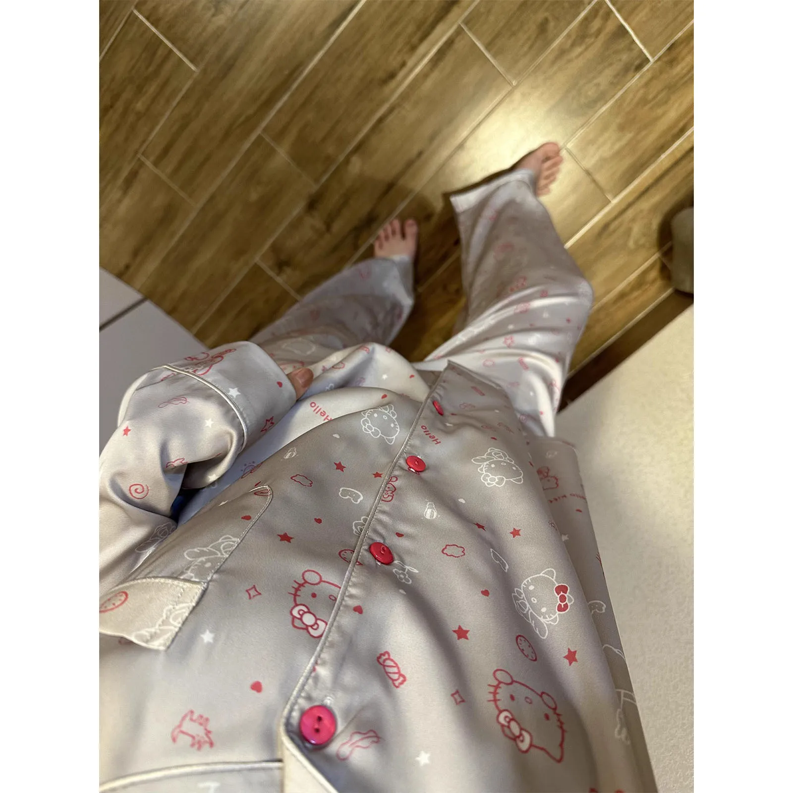 산리오 헬로 키티 잠옷 만화 카와이 긴 소매 바지 홈 의류 패션 라운지웨어 편안한 잠옷 선물