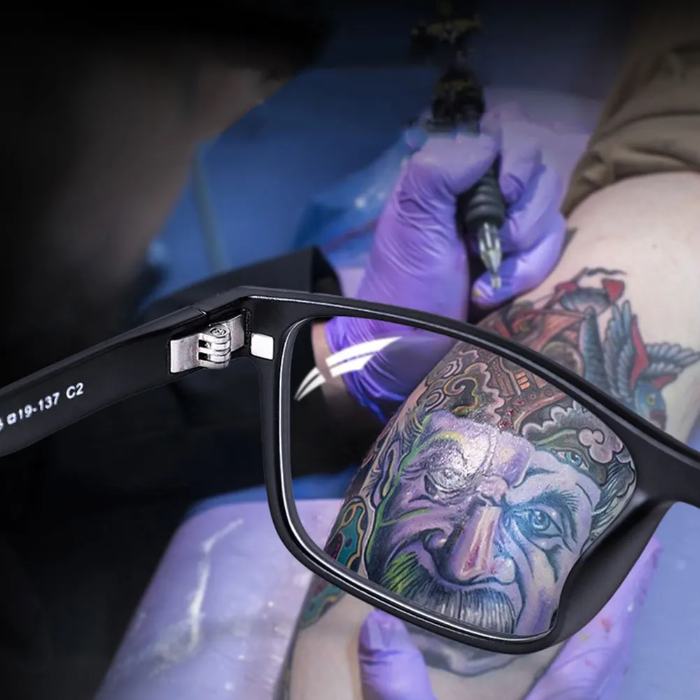 

Reusable Magnetic Tattooing Goggles with Uv Protection Lightweight ABS Frame Comfortable Temple Length for All Face Shapes