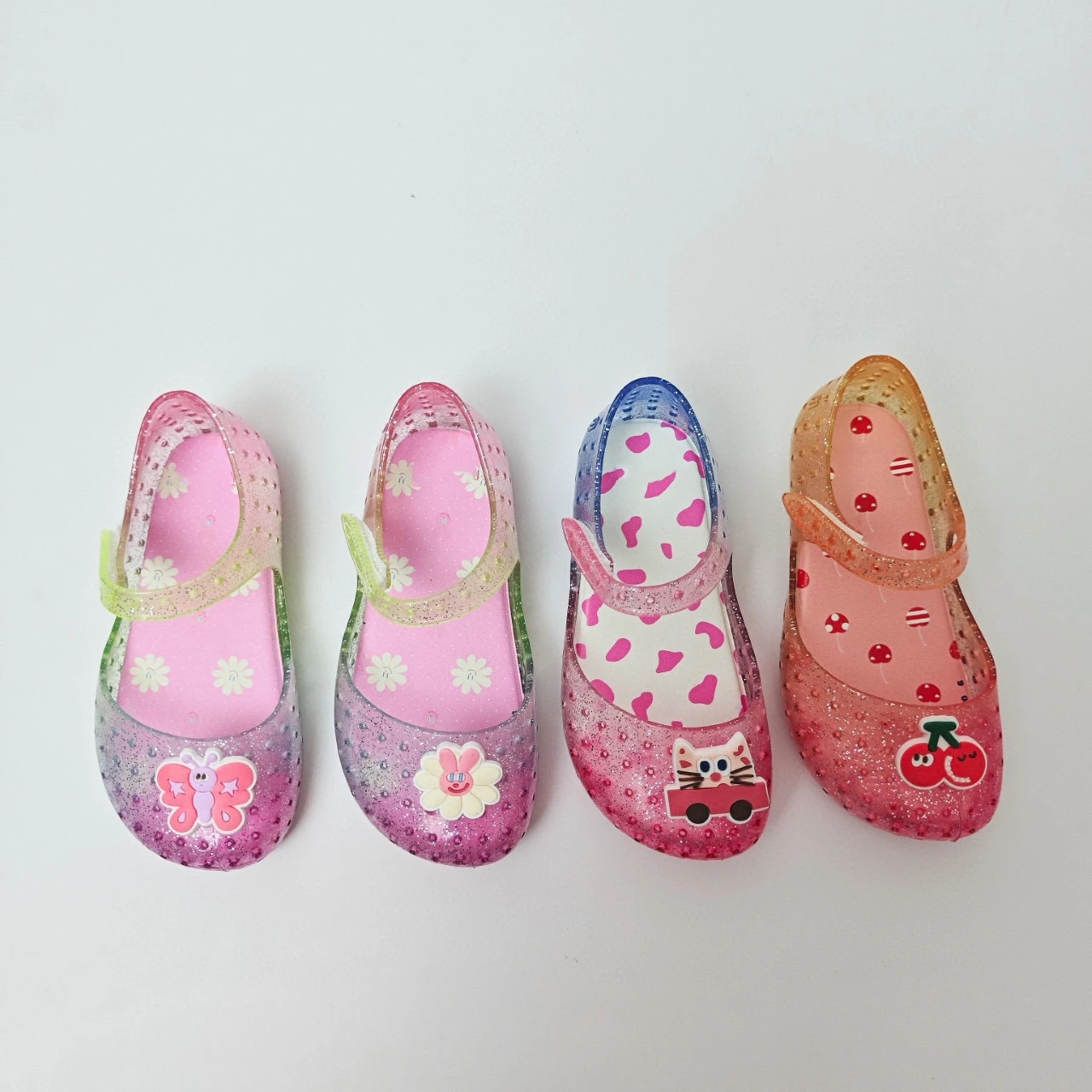 

Children's Color Blocked Jelly Shoes Girls' Square Toe Beach Shoes Cute Soft Soled Anti-slip Cat Cherry Butterfly Sandals