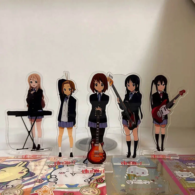 Anime K-ON Hirasawa Yui Akiyama Mio Tainaka Ritsu Kotobuki Tsumugi Nakano Azusa Cosplay Piastra in piedi Figura Stand Ornamento