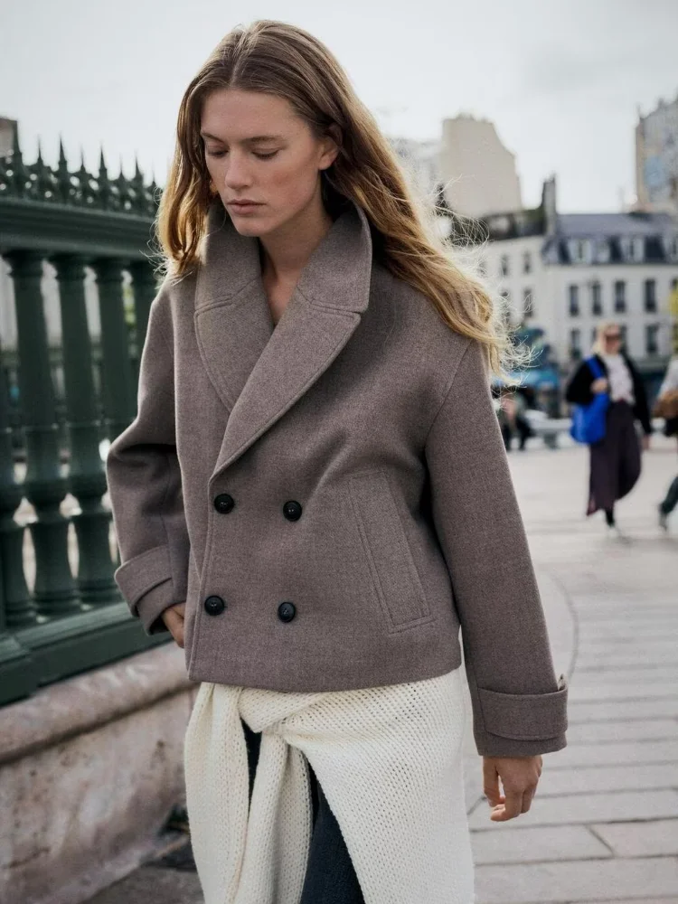 

Solid Short Woolen Coat Women Fashion Casual Lapel Double Breasted Pocket Loose Outerwears Lady Autumn Commute Office Jacket