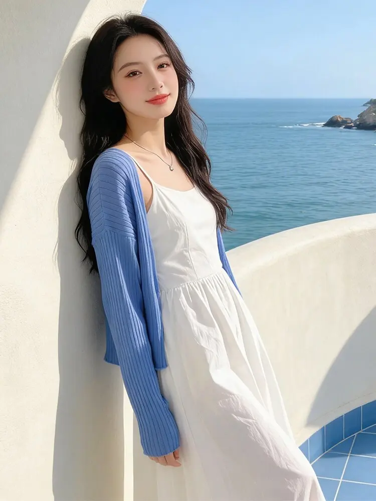 

Весенний вязаный кардиган и белое платье на бретелях, комплект из двух предметов, женский модный ансамбль в корейском стиле, повседневная одежда для стройного силуэта