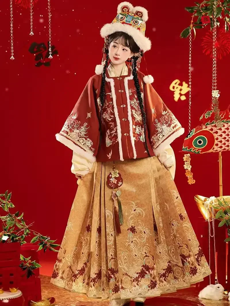 Classic Women Phoenix Embroidery Hanfu Dress Autumn Winter Ming Dynasty Traditional Square Collar Costume Festive New Year Suit