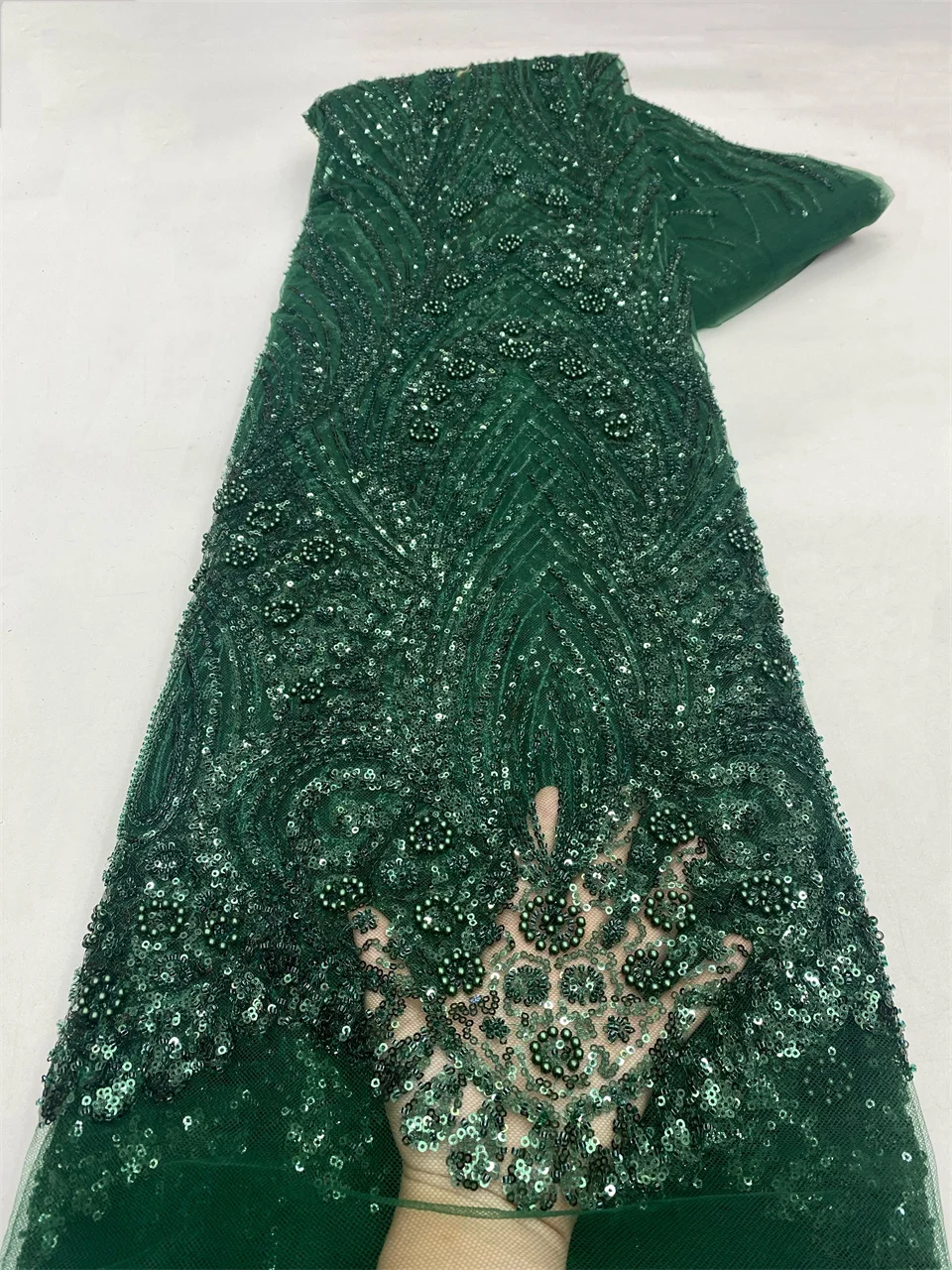 

Африканский тюль с бисером, кружевная ткань 2026, высокое качество, кружево с бусинами, французское нигерийское кружево с блестками, вышитое кружево для шитья праздничного платья