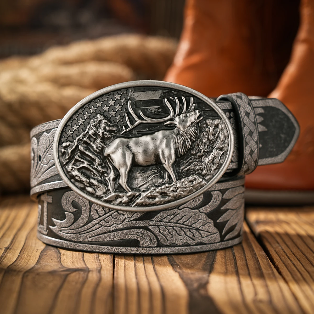 A Western Cowboy-Style Belt Suitable for Both Men and Women. PU Embossed Western-Style Buckle Belt. Unique and Retro