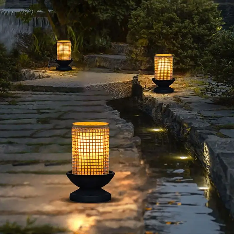 

Solar outdoor anti-table lamp Ancient courtyard lawn Garden landscape Garden atmosphere lamp Garden floor lamp