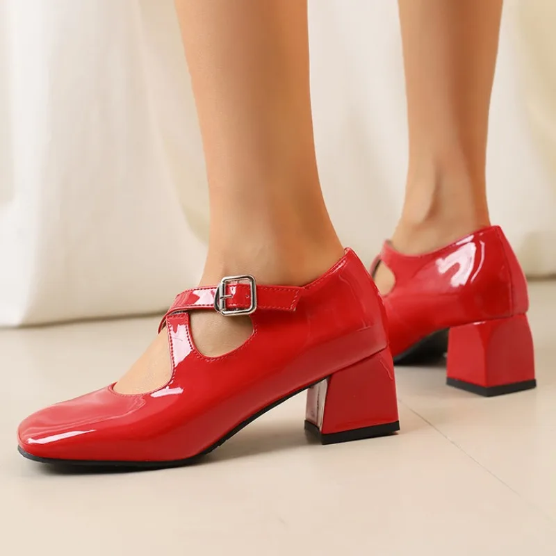 2026 New Candy Colored Women's Cross Buckle Shoes with Patent Leather Material Thick Sole Square Toe High Heels