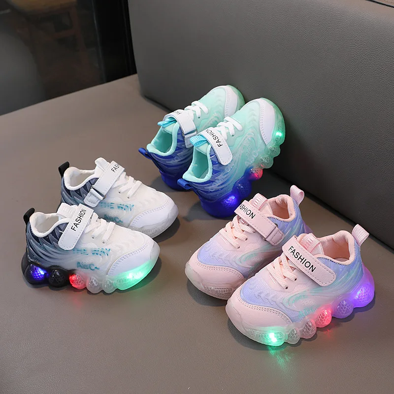 Kids Casual Shoes Spring And Autumn Girls Light-up Shoes Children\'s LED Shiny Lights Sneakers Little Kids Glowing Light Sneakers