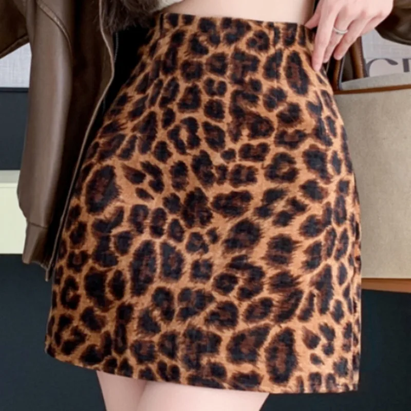 

ZXRYXGS 2024 Classic Retro Retro Leopard Print Hip Sexy Skirts Women's Clothing Temperament Trend Skirts Short