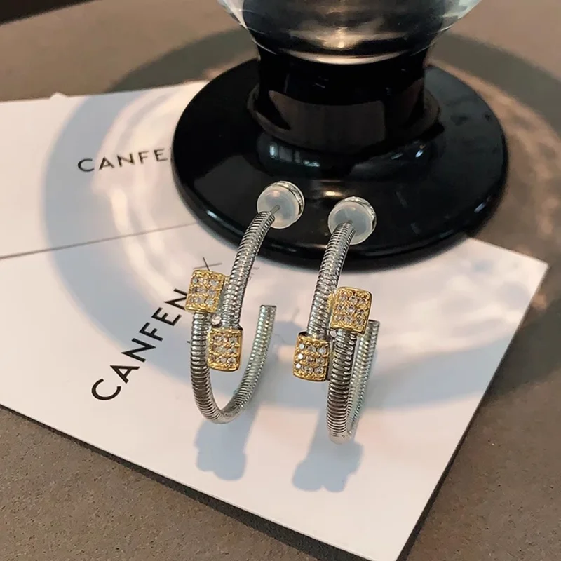 Fashion Unique Circle Zircon Threaded Earrings for Women Exquisite High-end Contrasting Colors Vintage Socialite Jewelry