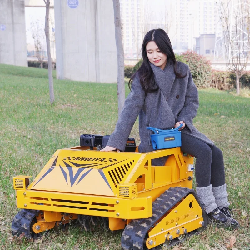 

Customized New design cutting width 550mm self-propelled tracked design intelligent remote control lawn mower robot