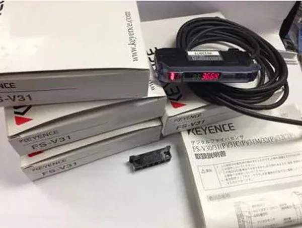 

NEW&Original KEYENCE Optical Fiber Amplifier Sensors FS-V31