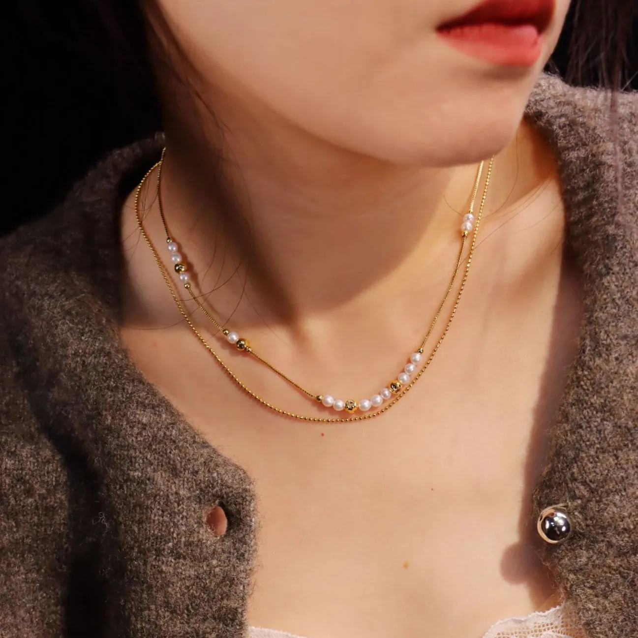 Retro Baroque Small Special-shaped Freshwater Pearl Necklace Clavicle Chain Exquisite and Extremely 2 Layers Thin Chain