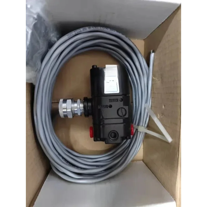 

Nordson Sensor XDCR, CUR TO PRESS, W/30 FT CABL 772033 A