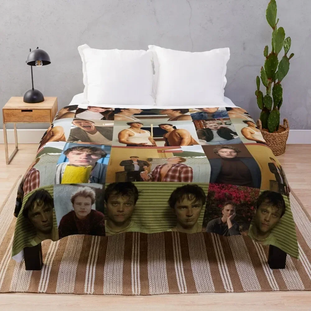 

Drew Starkey and Rudy Pankow Throw Blanket anime Baby Bed Blankets