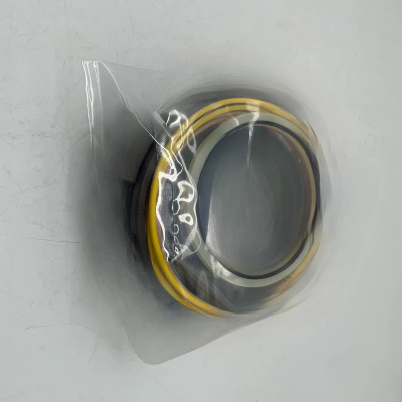 Excavator accessory 312313320, large , middle, small arm bucket oil cylinder oil seal inlet