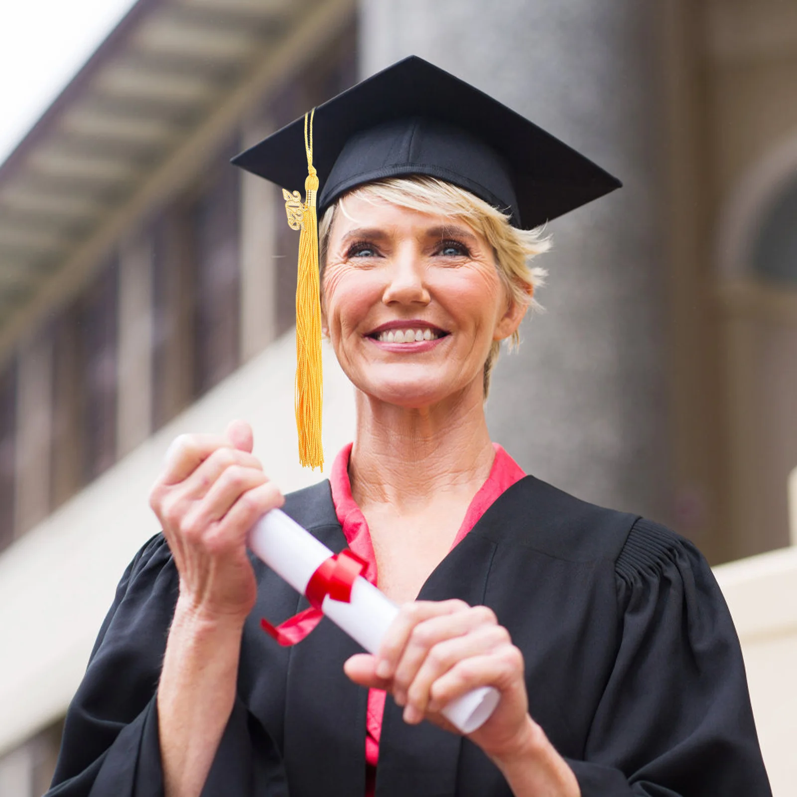 2025年卒業式帽子ペンダントタッセルチャーム、精巧に作られたポリエステル製の帽子飾り、卒業式の必需品