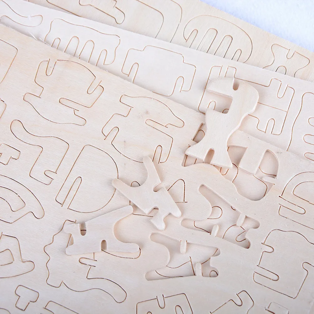 

Деревянный набор-головоломка: развивающая игрушка для детей, развивающая интеллект, воображение, творчество и координацию рук и глаз