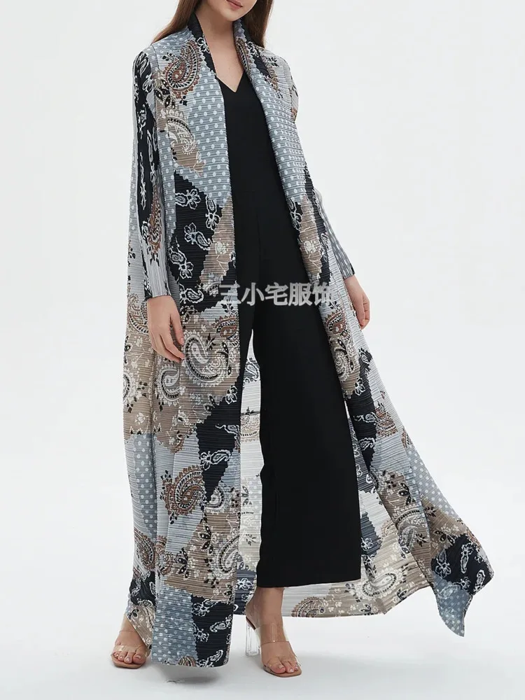 LANMREM Vintage Print Design Long Coat Women Contrast Color Scarf Collar Loose Windbreaker Fashion 2024 New Clothing 32C1096