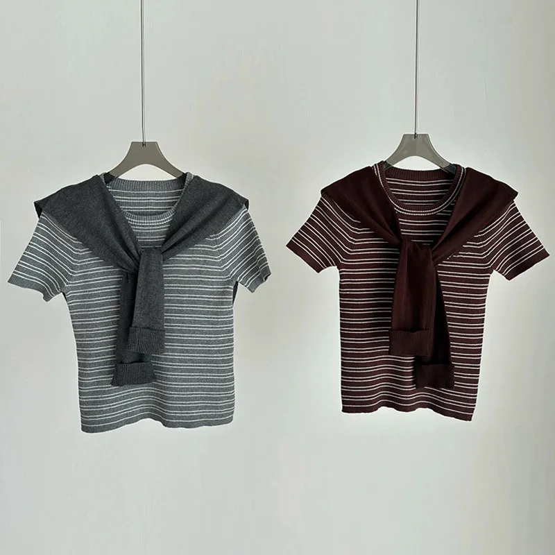 

Autumnal Striped Knitwear ort Sve Women's T-irt College Sle Warmth Commute Faion round Ne Casual Top