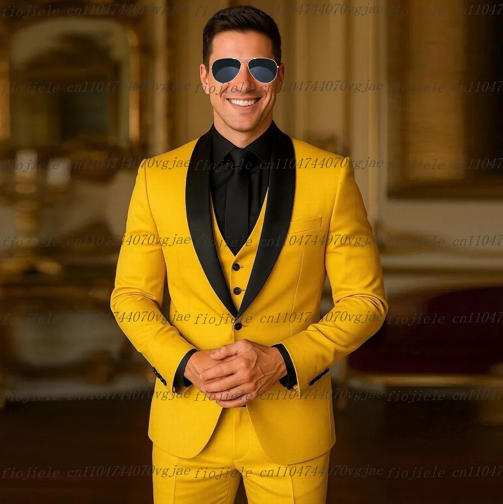 Nieuwe Zwarte Kraag Geel Mannen Pak Formele Bruiloft Bruidegom Business Mannelijke Smoking Aangepaste 3-delige Set Jas Vest Broek