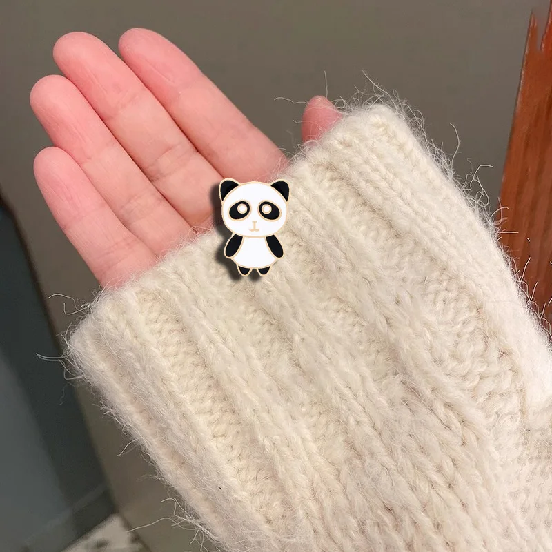 Preciosos broches de pingüino de dibujos animados, Pin esmaltado de solapa de animales blancos y negros, camisas vaqueras, chaquetas, mochila, insignia, joyería para niños y niñas