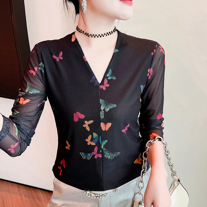 MadBlack-Women European T-Shirt, Sexy V Neck Butterfly Print, American Retro Long Sleeve Slim S-3XL Mesh Tee, 2026 Fall T69511CC