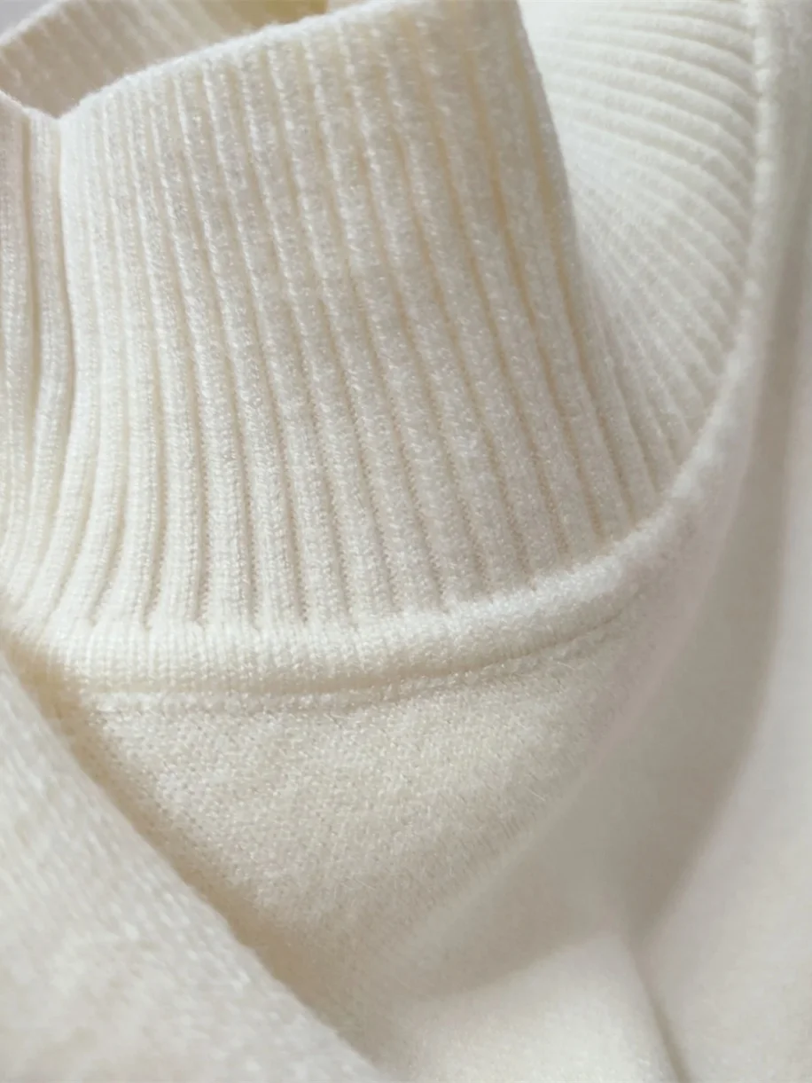 

Thiened Inteated Fce Вязаный свитер с высоким воротником Мягкая теплая норковая внутренняя ультра теплая футболка с базовым слоем круглого цвета Длинная длинная футболка...