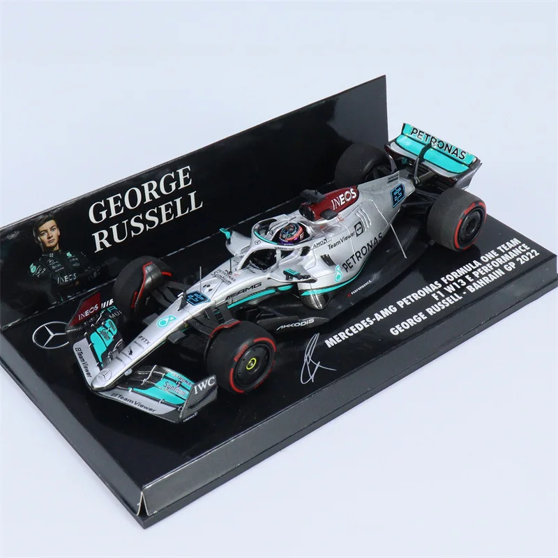 

MINICHAMPS 1:43 2022 F1 PETRONAS W13 E RUSSELL #63 BAHRAIN Resin Model Car