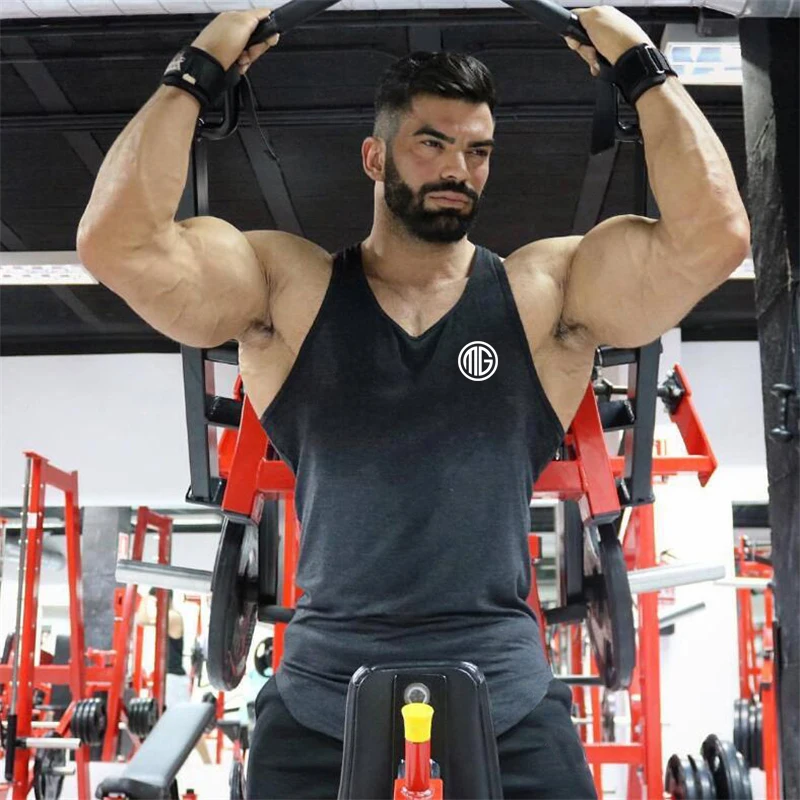 Cotton Material Summer Gym Tank Tops Men Fitness Sports Vests Men's Sleeveless T-shirt Comfortable Sweatshirt Workout Clothing