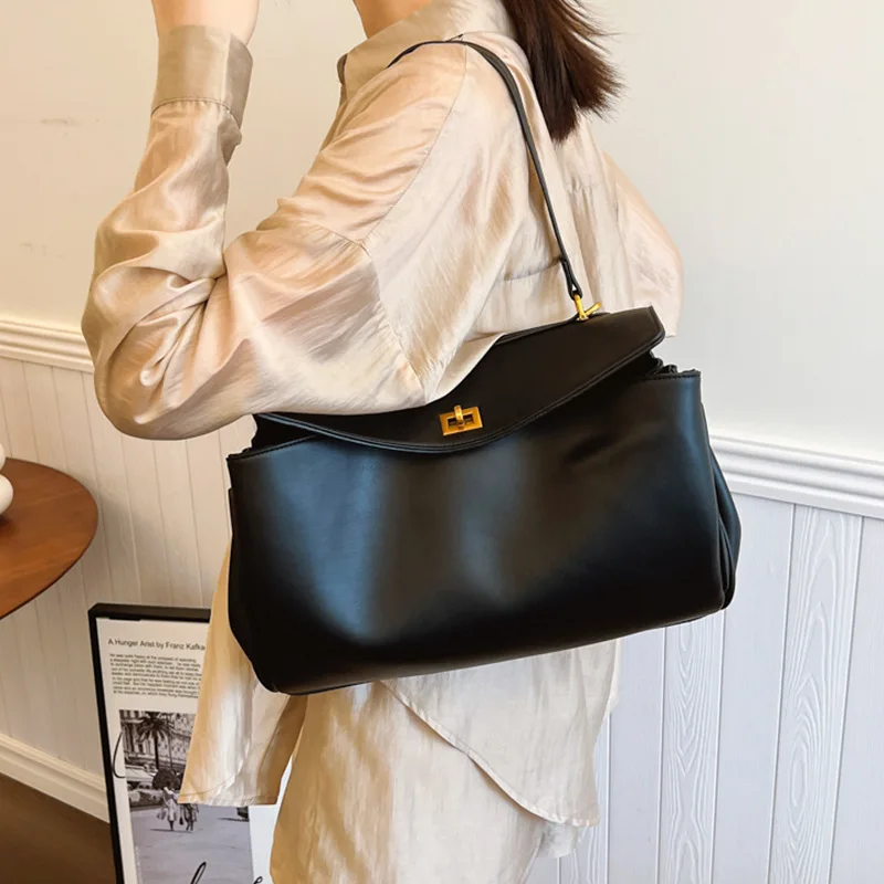 Designer 2024 New Fashion PU Leather Casual Solid Color Shoulder Crossbody Large Capacity Soft Leather Cloth Ladies Handbag