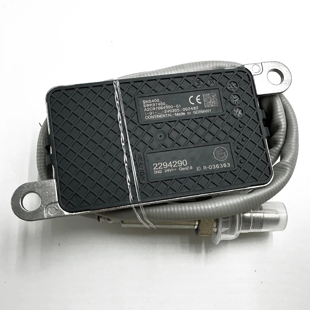 

Датчик NOx (оксидов азота) для грузовиков Scania Euro 6 (до катализатора, 24В) OE # 2294290 5WK97400